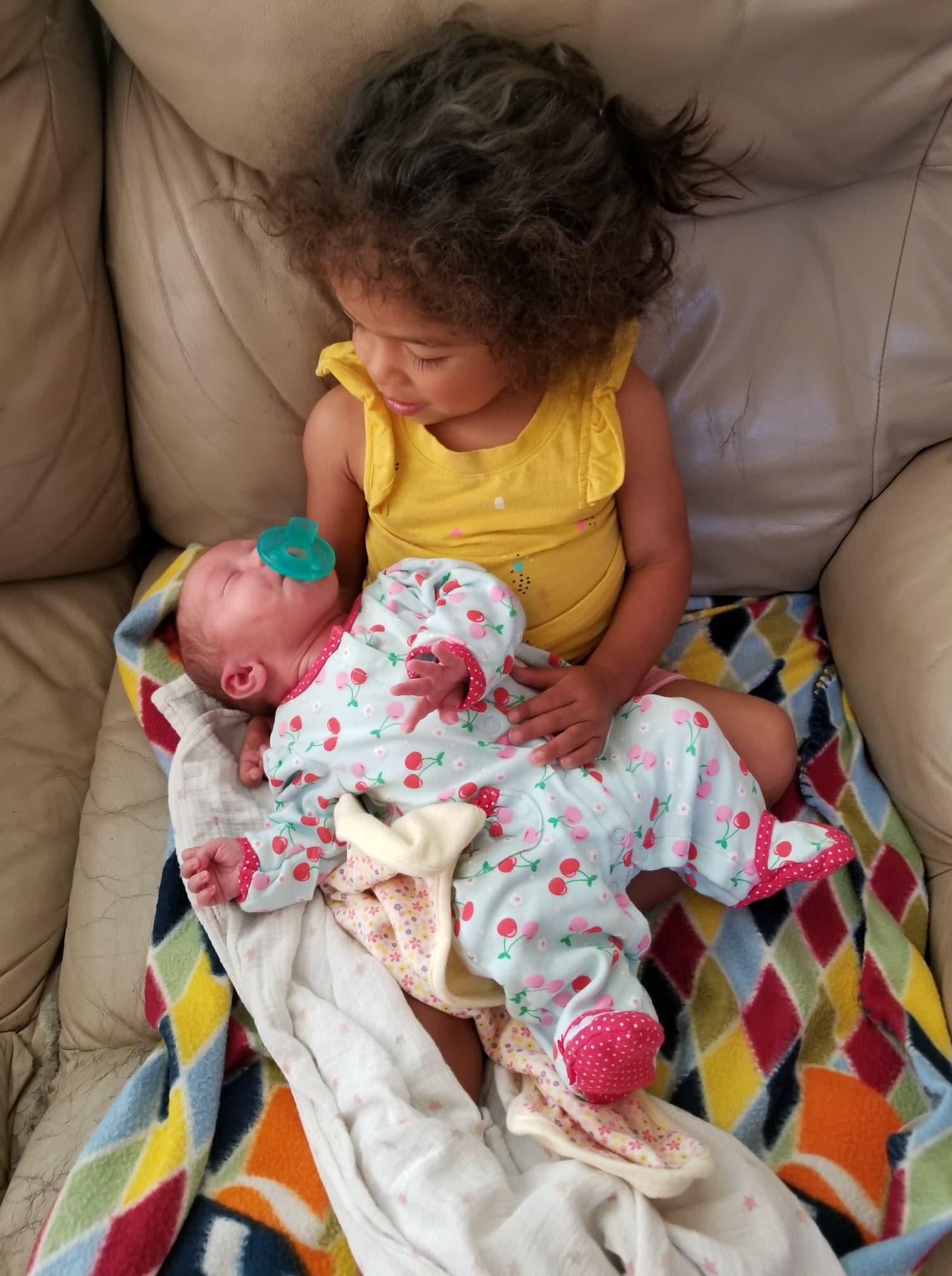 117815136_321305935730375_8469814611879672682_n